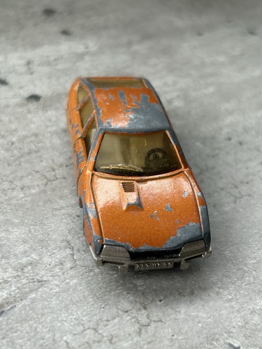 Modellino auto giocattolo