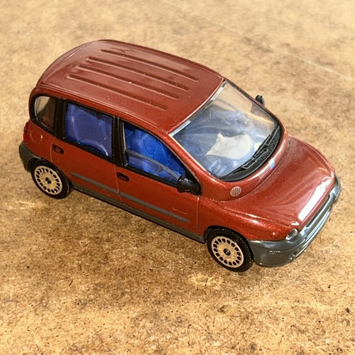 Modellino majorette fiat - majorette,