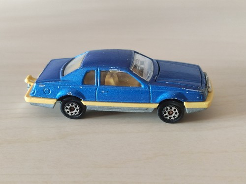 Majorette ford thunderbird - ford, n